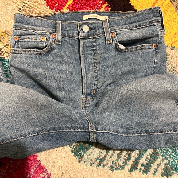 Levi’s Wedgie Skinny ripped jeans - Picture 4 of 7